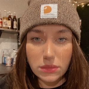 Meet your Posher, Sidney